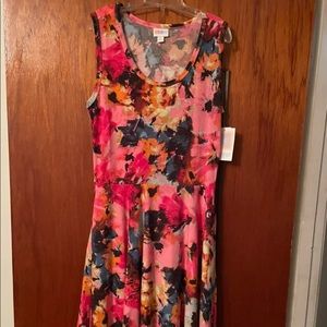 Lularoe Nicki dress size medium new with tags